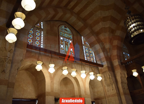 мечеть изнутри, автор Агнабеяinfo